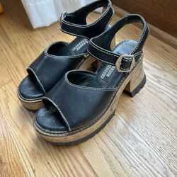 Vintage 90s London Underground Platform Leather Sandals- Women’s 8.5