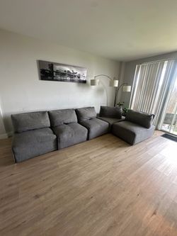 5 pc Sectional Couch