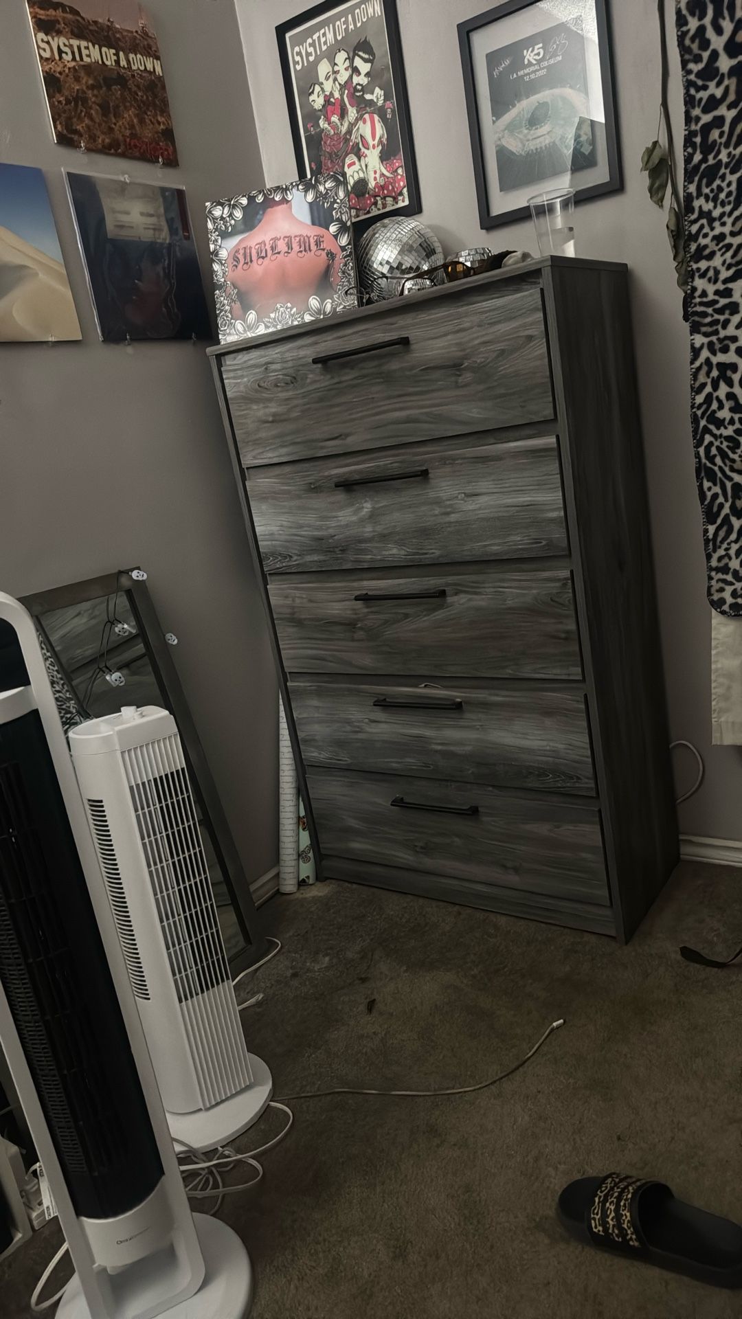 Dresser Set
