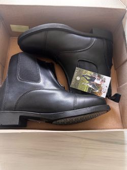 Riding boots (size 7)