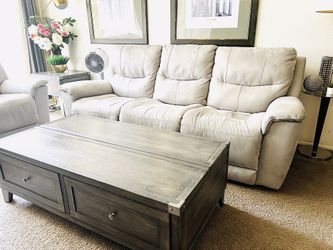 Ashley’s Grey 2 Piece Reclining Sofa & Loveseat Set