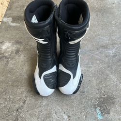 AlpineStars Women’s Motorcycle Boots