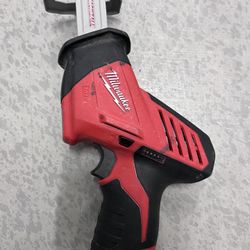 Milwaukee Saw zaw *TOOL ONLY*