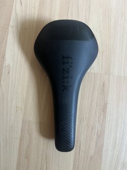 Fizik Taiga 135mm Bike Saddle