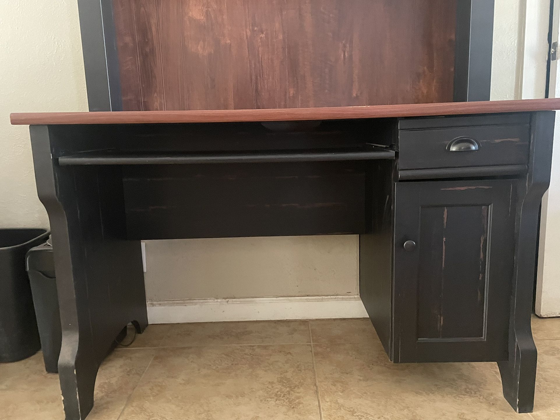 Computer Hutch Desk