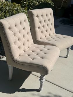 2 slipper chairs