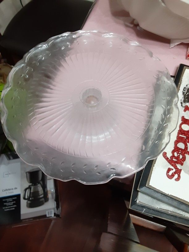 Glass Crystal Cake Holder $20.00 Cash Only (Serious Buyers)