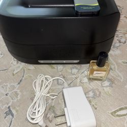 Essential oil diffuser with flame effect and 1 rain scent essential oil 