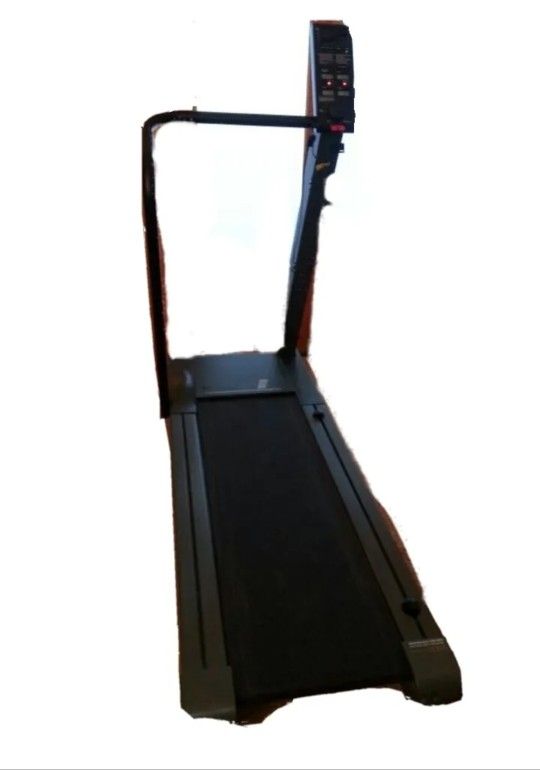 Lifestyler 8.0 ES Treadmill 1.5 HP DC Motor 0 8 MPH Control Auto Incline XStrid for Sale in Belleview FL OfferUp