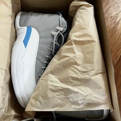 Air jordan 12 Retro Grey university Blue