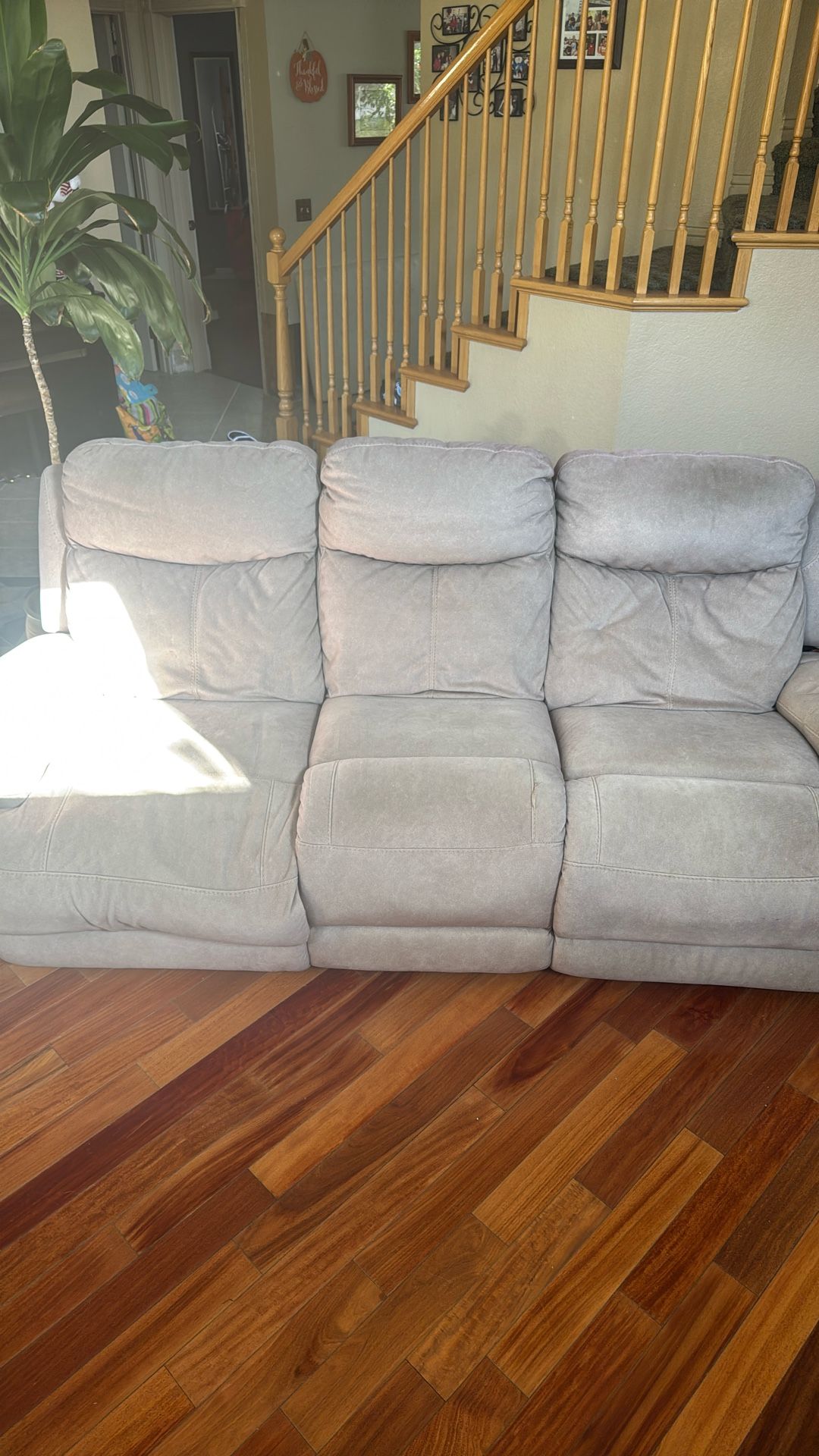 Free Sofa