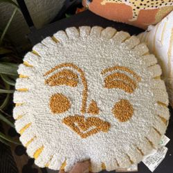 Throw Pillows For Outdoors