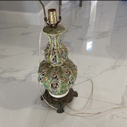 Beautiful Antique Vintage Lamp