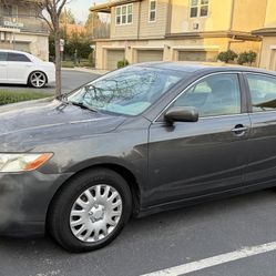 2007 Toyota Camry LE 4-cylinder Automatic Runs Great 158k Miles 
