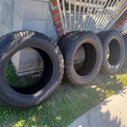 Off road mud terain tires