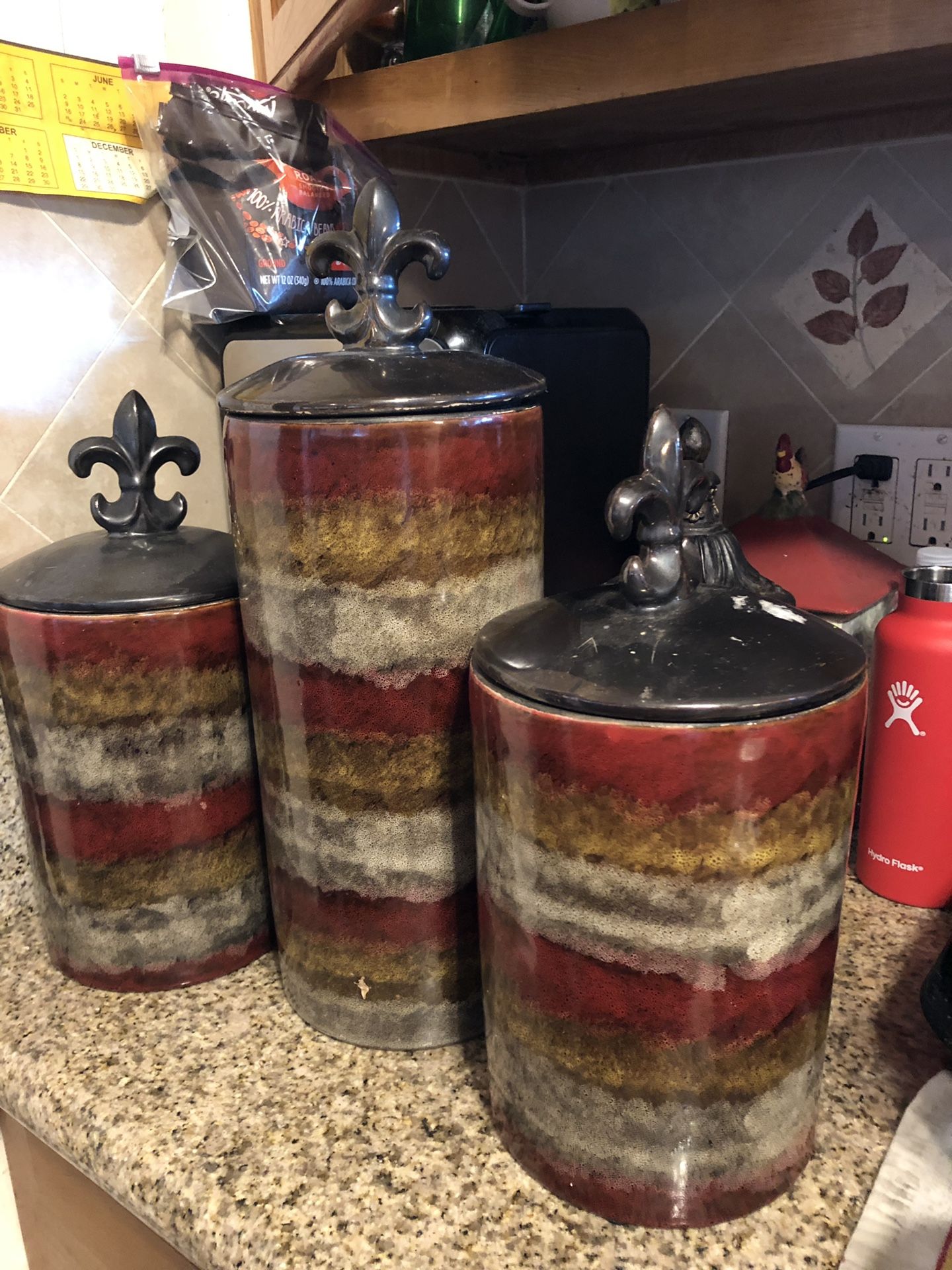 Kitchen canisters