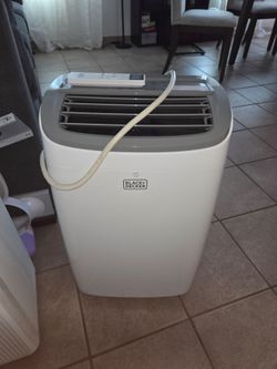 Portable AC Unit Black N Decker