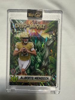 Wild Card Dino-Might Alberto Mendoza 1/2 Trading Card