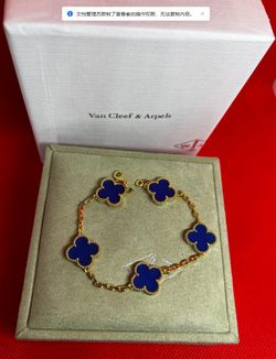 Van Cleef & Arpels Gold Necklace