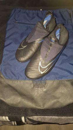 NIKE PHANTOM GX size 9.5 and free Nike Navy Blue Bag