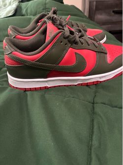 Nike “Dunk” men’s size 8.5