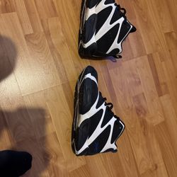  Reebok DMX Series 1600  (Size 9)