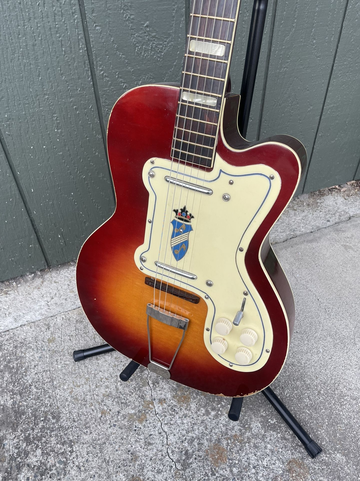 Silvertone “Twin Twin” Jimmy Reed