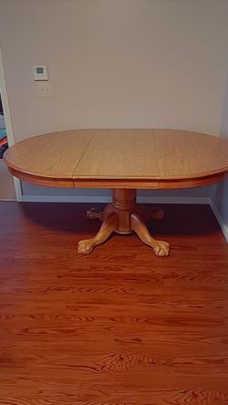 Vintage Solid Oak Oval Pedestal Dining Table with Extension Leaf