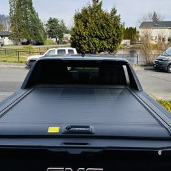 Tonneau Cover Hard  Retractable For Truck 5.8FT