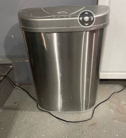 Trash can stainless steel