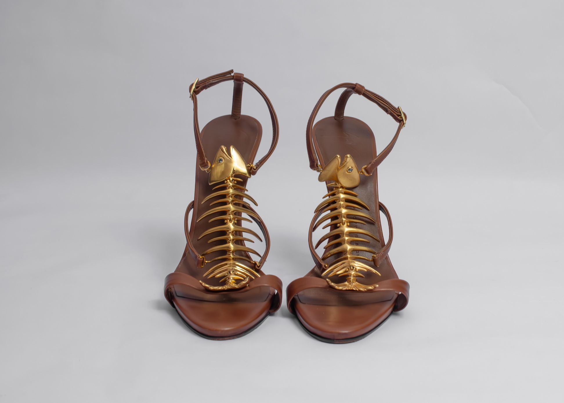 RARE ICONIC Giuseppe Zanotti Fishbone Heeled Sandals Brown Leather Gold Detail SZ: 8**