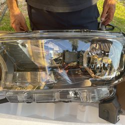 2018-2023 Ford Ranger Halogen Headlights 