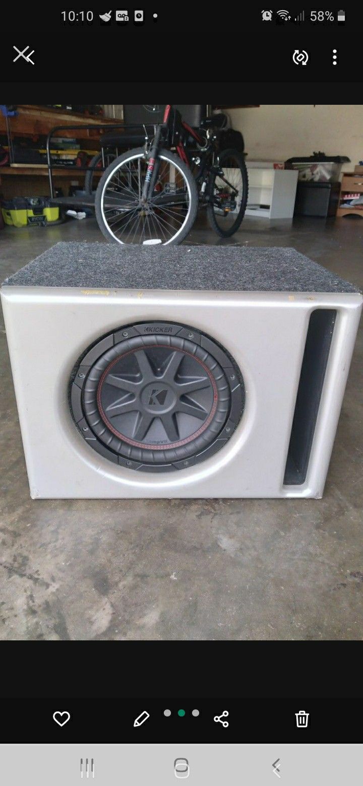 Kicker Comp Vr Subwoofer 43cvr104 In Sledgehammer Ported Box Size Ten Inch