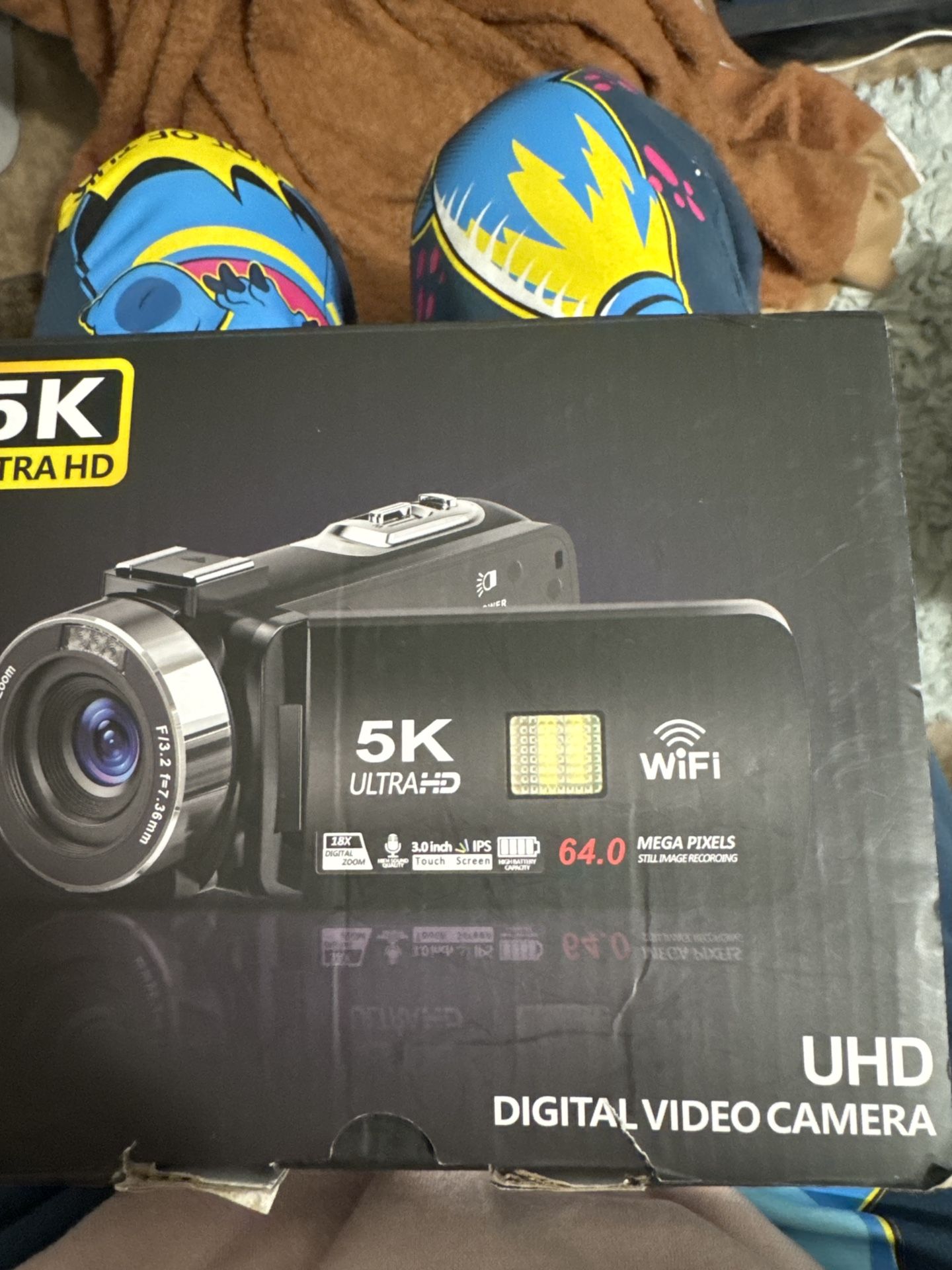 5K Ultra HD Digital Camcorder – WiFi, Night Vision, 18X Zoom – Complete Kit