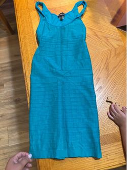 Bebe dress
