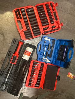 Torx and Hex toolset with camshaft locking set and digital torque wrench