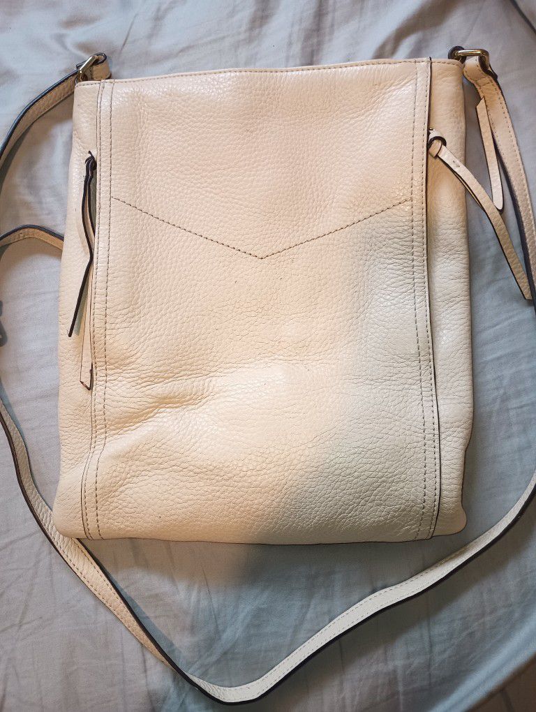 Vista Crossbody Bag