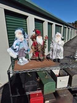 Decorative SANTAS 