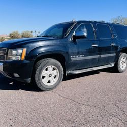 2009 Chevy suburban Z71