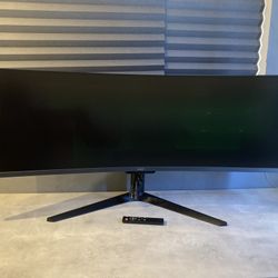 49” Monitor 