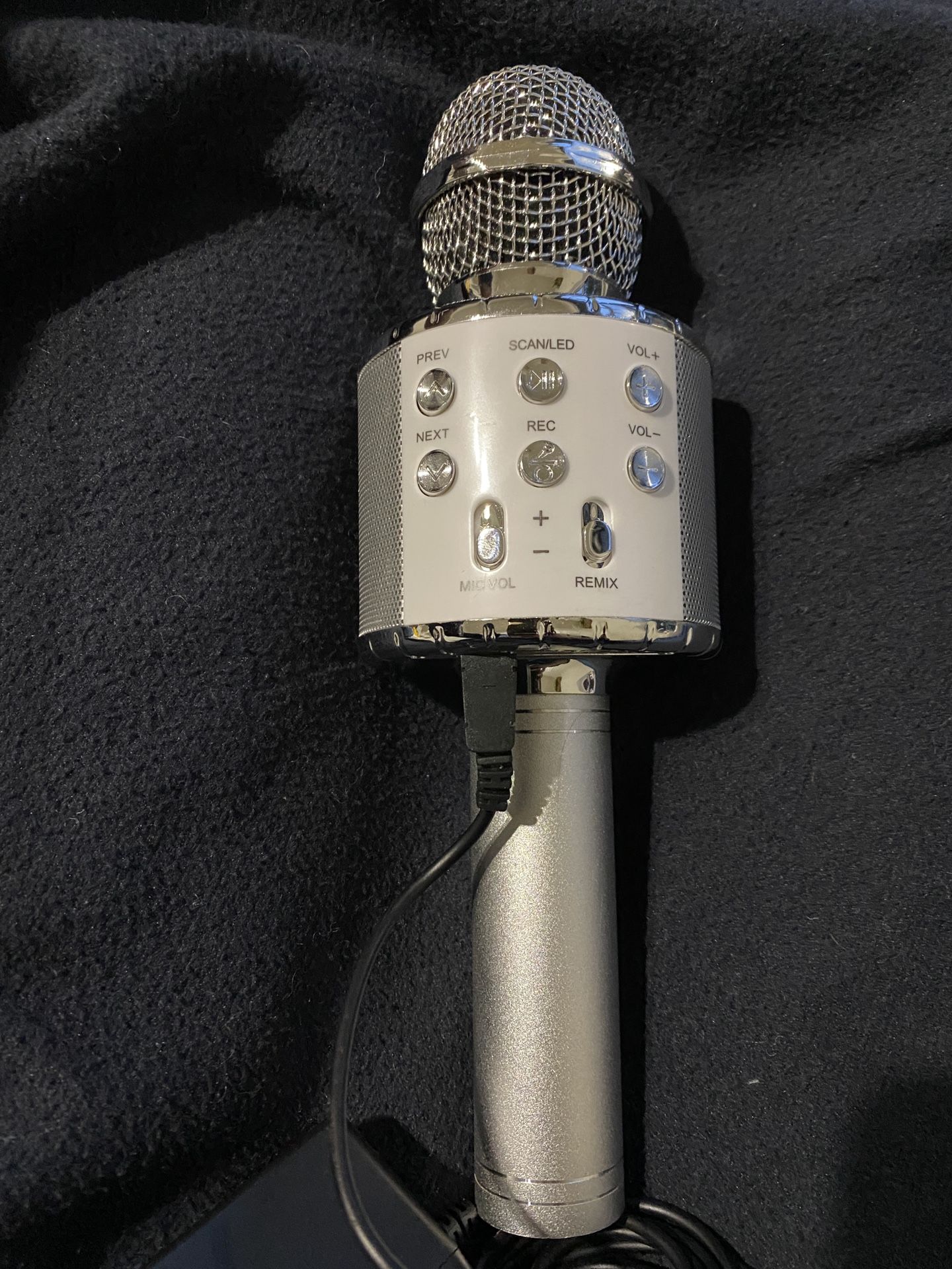 Karaoke microphone Like New
