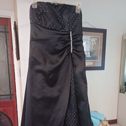 Glimmer Black Prom Dress