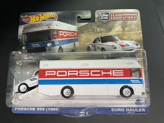 Hot Wheels Premium