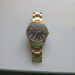  (Guess) Gold Plated Watch