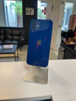 iPhone 12 - Unlocked - 64GB