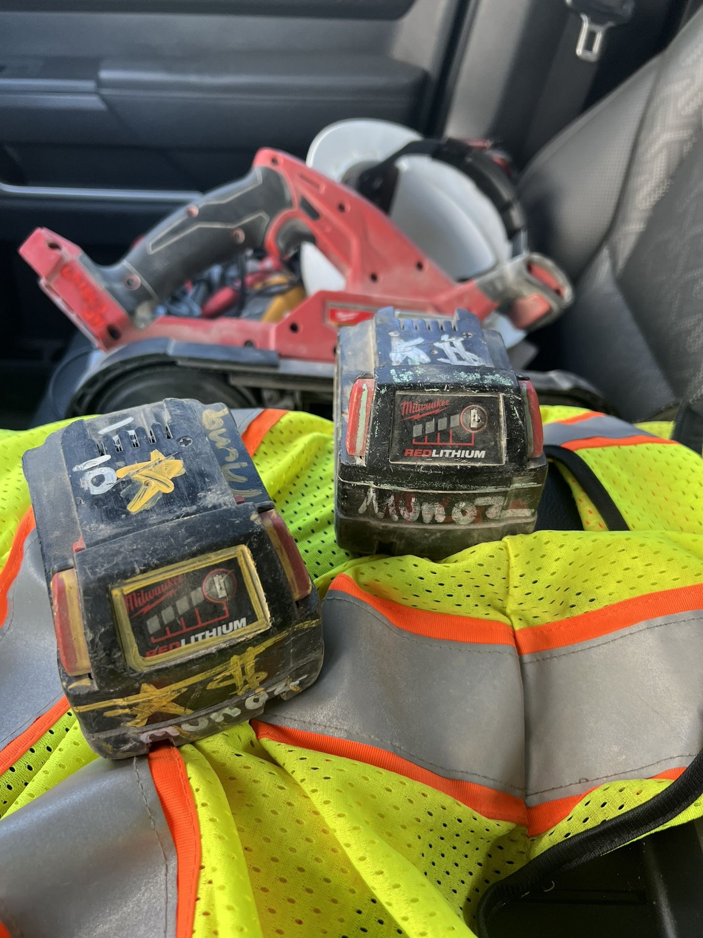 2   M18 5.0 Milwaukee Batteries 