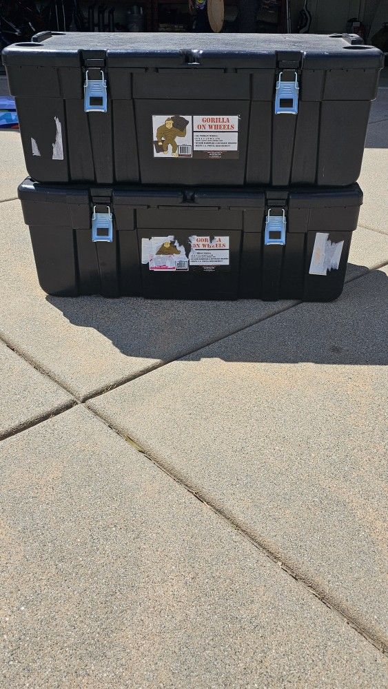 Gorilla on Wheels Storage Bins