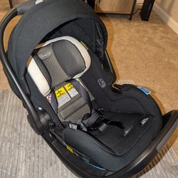 Graco Snugfif 35 LX
