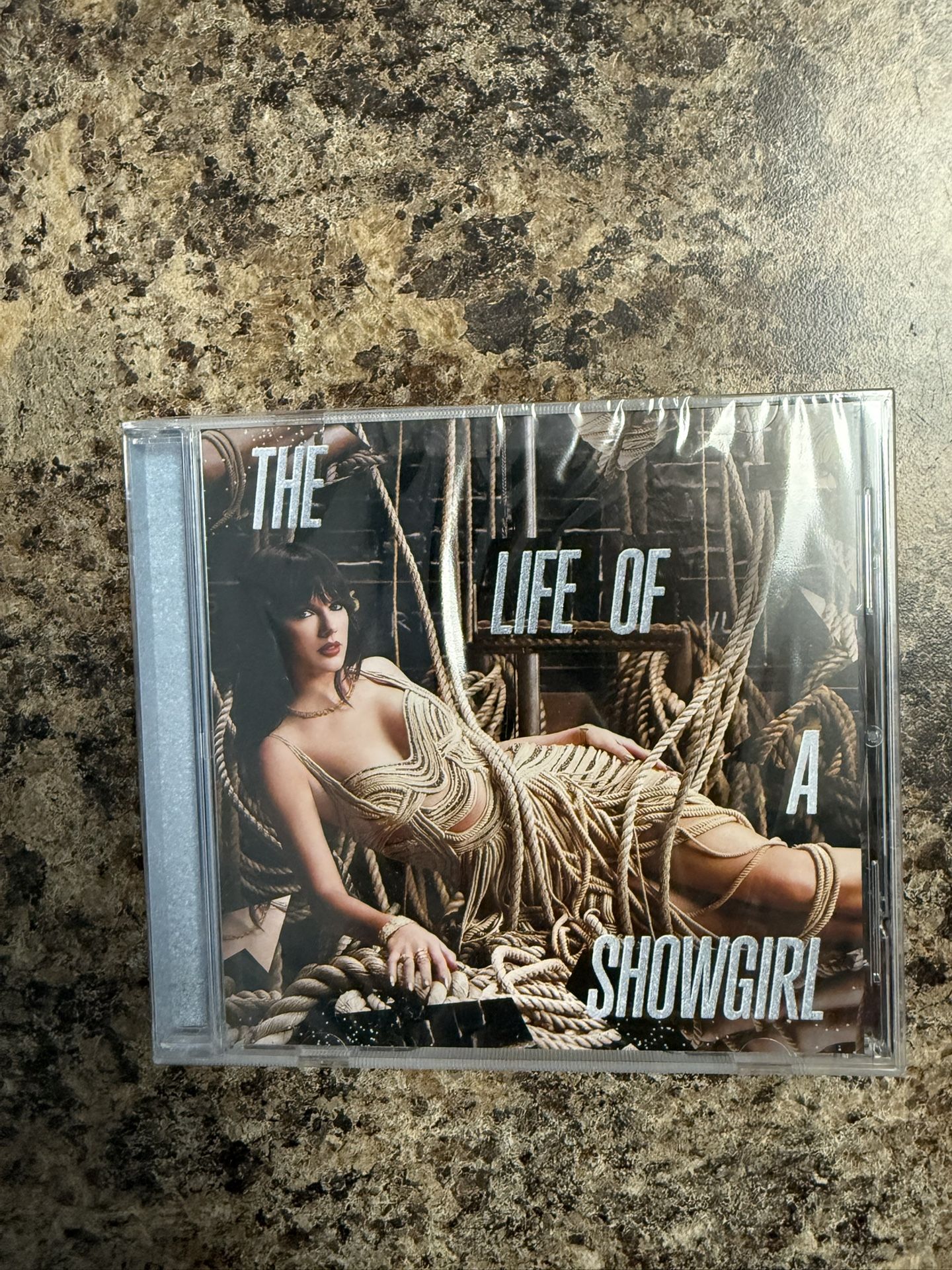 Lot of Taylor Swift The Life of a Showgirl Variant CDs