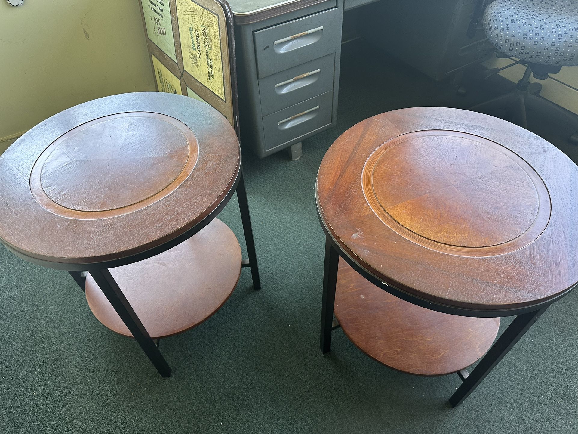 2 Round End Tables